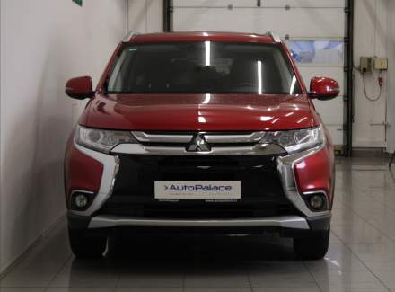 Mitsubishi - Outlander