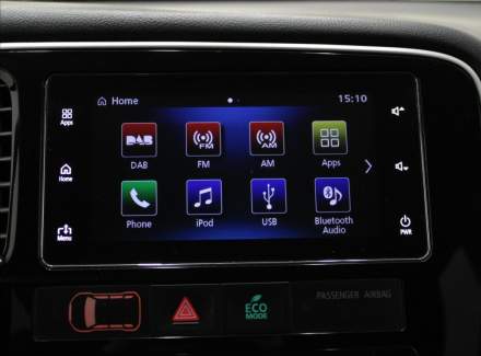 Mitsubishi - Outlander