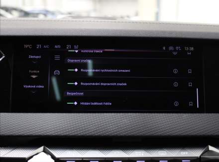 DS Automobiles - DS4 Crossback