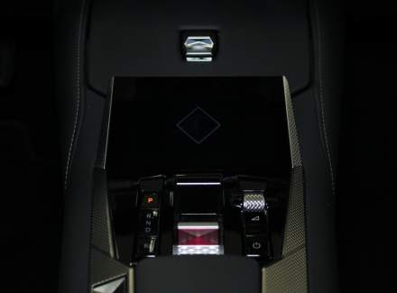 DS Automobiles - DS4 Crossback