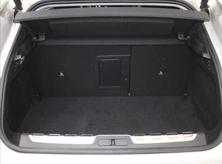 DS Automobiles - DS4 Crossback