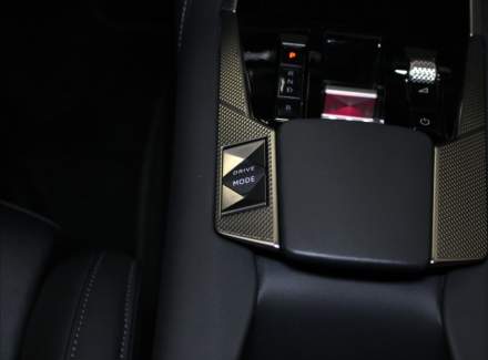 DS Automobiles - DS4 Crossback