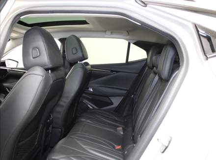 DS Automobiles - DS4 Crossback