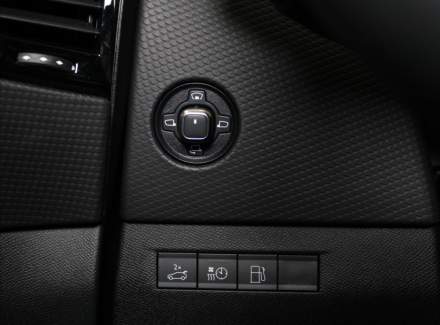 DS Automobiles - DS4 Crossback