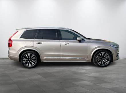 Volvo - XC90