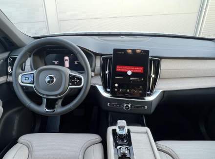 Volvo - XC90