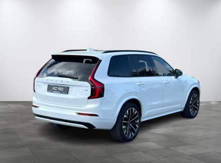 Volvo - XC90