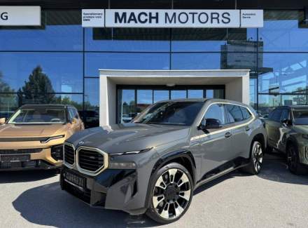 BMW - XM