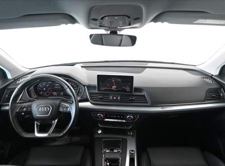 Audi - Q5