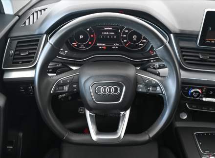 Audi - Q5
