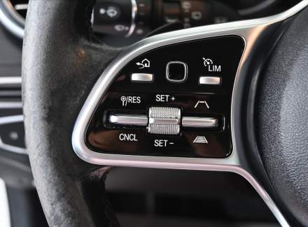 Mercedes-Benz - C-class