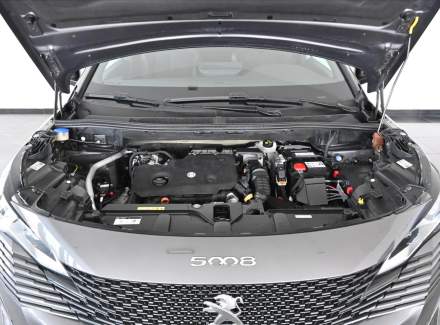 Peugeot - 5008
