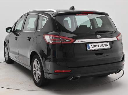 Ford - S-MAX