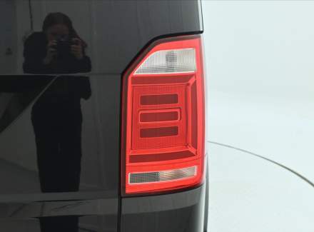 Volkswagen - Multivan