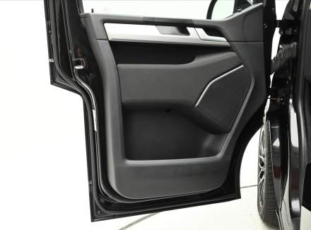 Volkswagen - Multivan