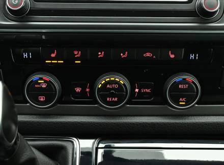 Volkswagen - Multivan