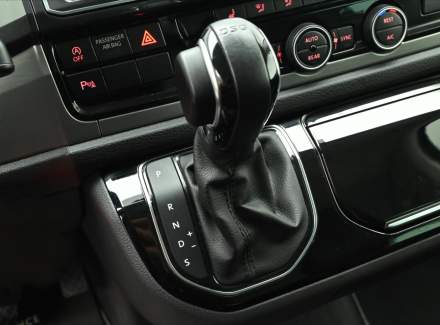 Volkswagen - Multivan