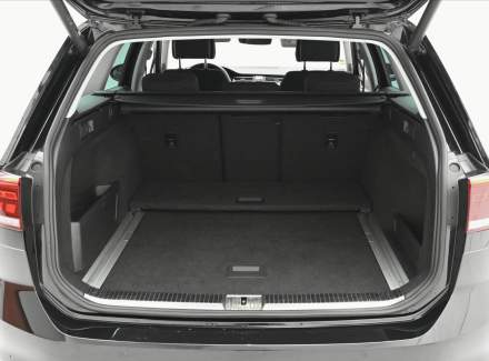 Volkswagen - Passat