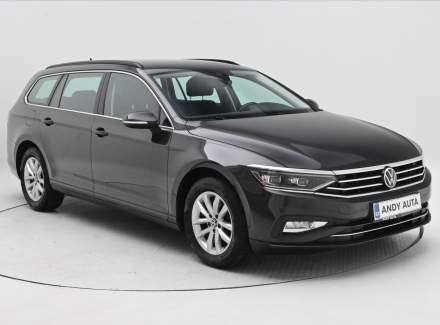 Volkswagen - Passat