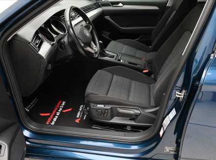 Volkswagen - Passat