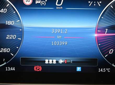 Mercedes-Benz - C-class