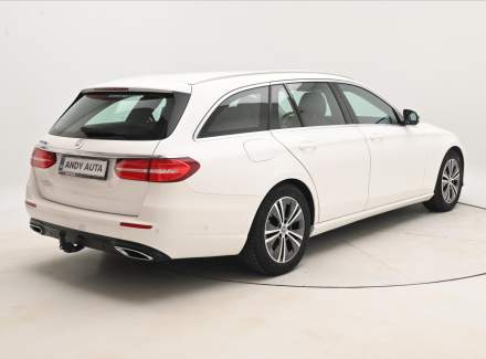 Mercedes-Benz - E-class