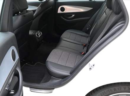 Mercedes-Benz - E-class