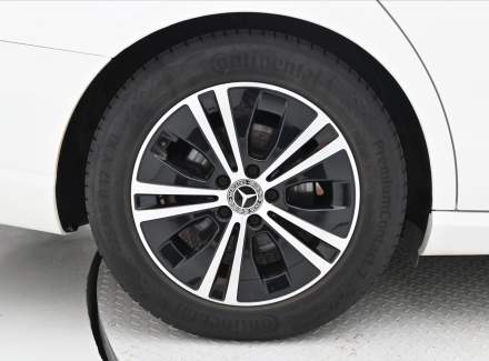 Mercedes-Benz - E-class