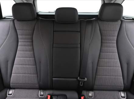 Mercedes-Benz - E-class