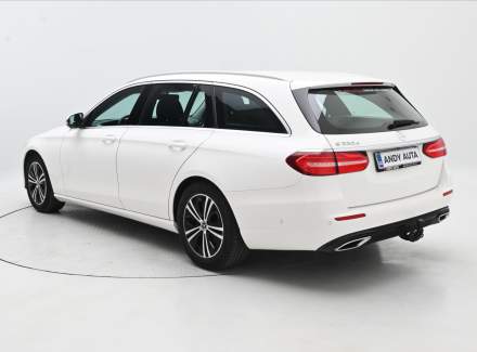 Mercedes-Benz - E-class