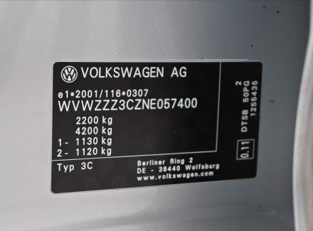 Volkswagen - Passat