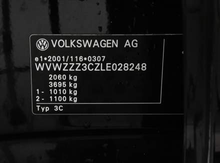 Volkswagen - Passat
