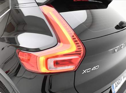 Volvo - XC40