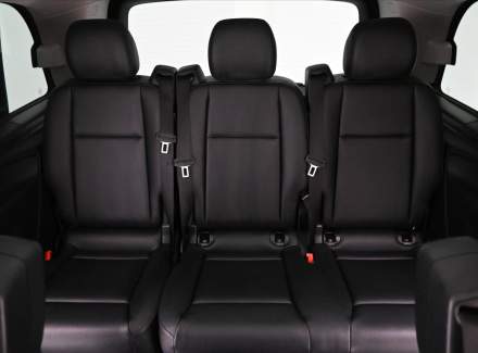 Mercedes-Benz - Vito