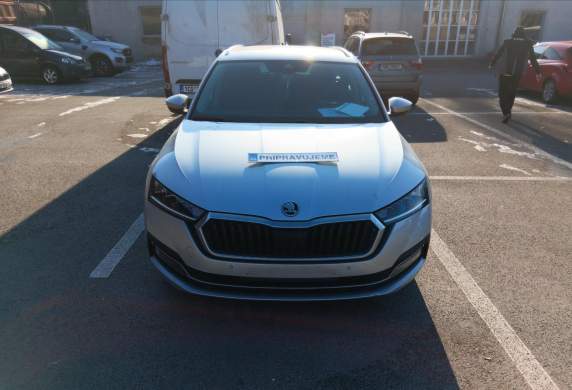 Škoda - Octavia