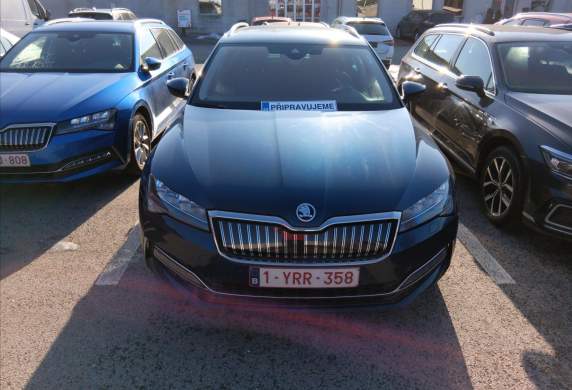 Škoda - Superb