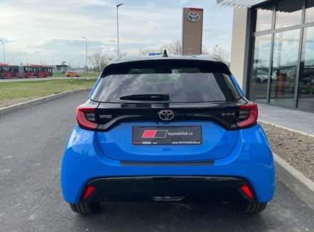 Toyota - Yaris