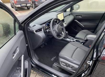 Toyota - Corolla Cross