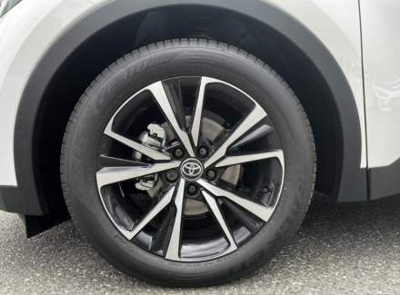 Toyota - C-HR