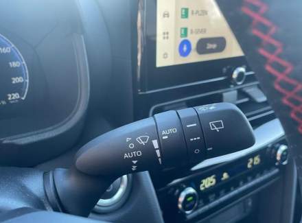 Toyota - Yaris Cross