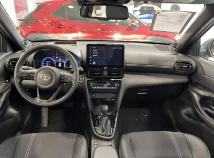 Toyota - Yaris Cross