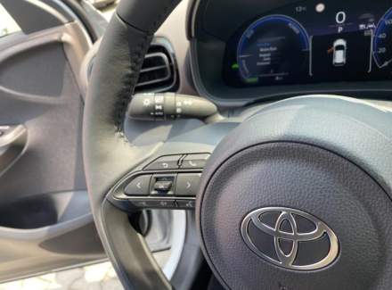 Toyota - Yaris Cross