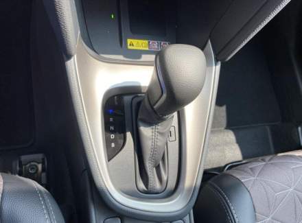 Toyota - Yaris Cross