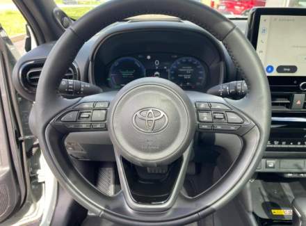 Toyota - Yaris Cross
