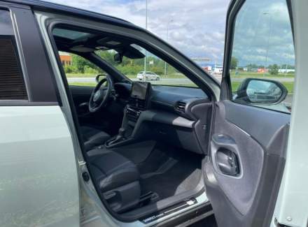 Toyota - Yaris Cross