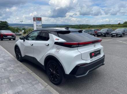 Toyota - C-HR