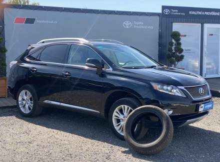 Lexus - RX