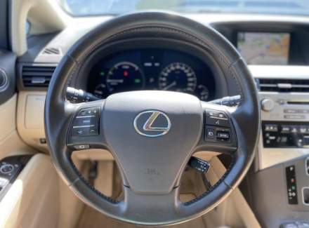 Lexus - RX