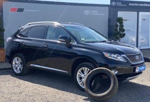 Lexus - RX
