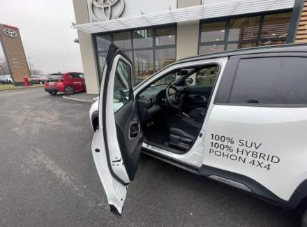 Toyota - Yaris Cross